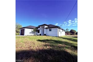 800 7th Street, Lehigh Acres, FL 33972 - MLS#2026014573