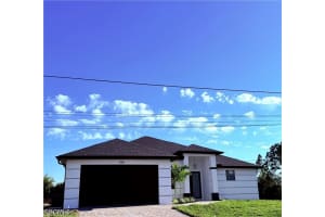 800 7th Street, Lehigh Acres, FL 33972 - MLS#2026014573