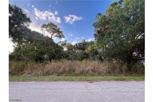 4737 Tammie Lane, Fort Myers, FL 33905 - MLS#2026014603