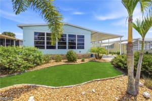 726 Knotty Pine Circle, North Fort Myers, FL 33917 - MLS#2026014616