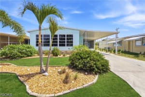 726 Knotty Pine Circle, North Fort Myers, FL 33917 - MLS#2026014616