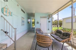 726 Knotty Pine Circle, North Fort Myers, FL 33917 - MLS#2026014616