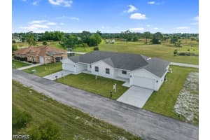 630 Falls Lane, Lehigh Acres, FL 33974 - MLS#2026014630