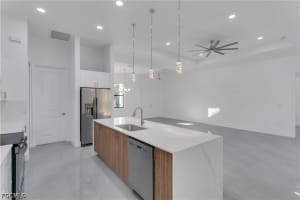 27 2603 Street, Lehigh Acres, FL 33971 - MLS#2026014644