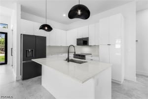 2903 10th Street, Lehigh Acres, FL 33976 - MLS#2026014655