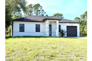 914 Sunrise Boulevard, Lehigh Acres, FL 33974 - MLS#2026014688