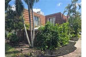 5240 Cedarbend Drive, Fort Myers, FL 33919 - MLS#2026014694