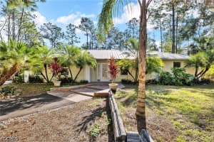 640 Desoto Boulevard, Naples, FL 34117 - MLS#2026014704