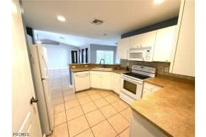 2325 25th Terrace, Cape Coral, FL 33993 - MLS#2026014727