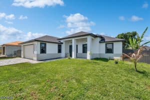 1013 Chaplin Avenue, Lehigh Acres, FL 33971 - MLS#2026014749