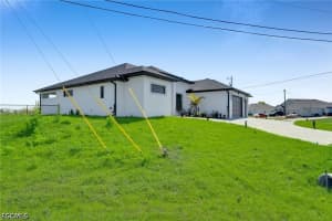 323 11th Terrace, Cape Coral, FL 33993 - MLS#2026014775