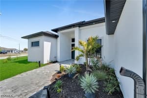 323 11th Terrace, Cape Coral, FL 33993 - MLS#2026014775