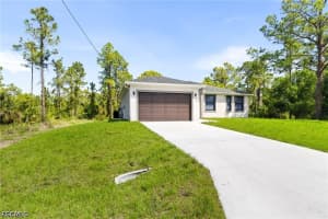 923 Alcalde Street, Lehigh Acres, FL 33974 - MLS#2026014779