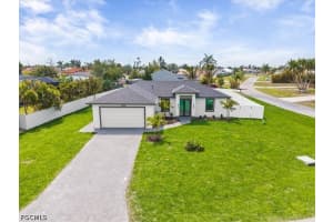 100 17th Place, Cape Coral, FL 33991 - MLS#2026014812