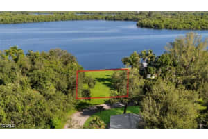 4859 Riverside Drive, Fort Myers, FL 33905 - MLS#2026014831