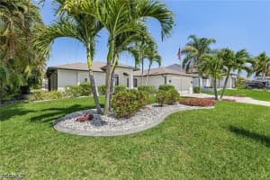 2207 52nd Street, Cape Coral, FL 33914 - MLS#2026014837