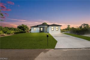 2924 5th Street, Lehigh Acres, FL 33976 - MLS#2026014839