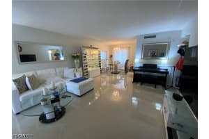 2366 Mall Drive, Fort Myers, FL 33901 - MLS#2026014886