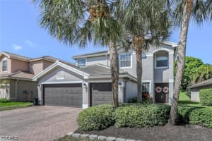 2391 Butterfly Palm Dr, Naples