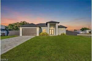 2 20th Court, Cape Coral, FL 33990 - MLS#2026014954