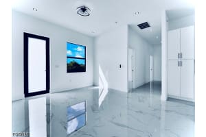 515 Croydon Avenue, Lehigh Acres, FL 33974 - MLS#2026014994