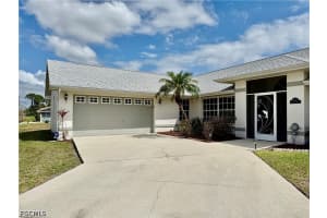 1400 Graham Circle, Lehigh Acres, FL 33936 - MLS#2026015050