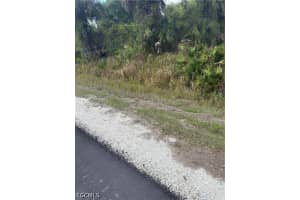 405 Thompson Avenue, Lehigh Acres, FL 33972 - MLS#2026015090