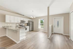 1913 4th Terrace, Cape Coral, FL 33909 - MLS#2026015115