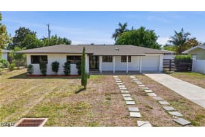 442 El Dorado Parkway, Cape Coral, FL 33904 - MLS#2026015183