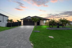 2112 Ne 1st Ave, Cape Coral