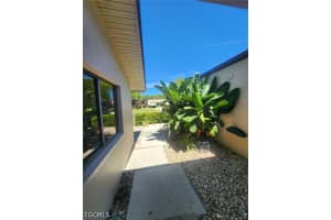 5873 Wyldewood Lakes Court, Fort Myers, FL 33919 - MLS#2026015233