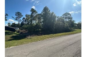 371 Eisenhower Boulevard, Lehigh Acres, FL 33974 - MLS#2026015282
