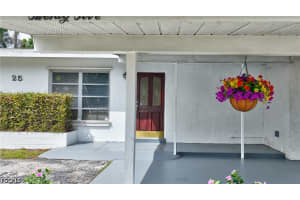 25 Maple Avenue, Lehigh Acres, FL 33936 - MLS#2026015351