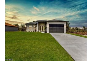 3810 17th Street, Lehigh Acres, FL 33976 - MLS#2026015355