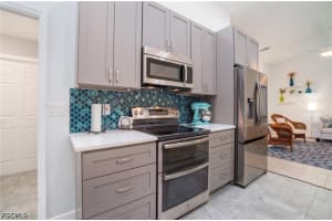 844 17th Terrace, Cape Coral, FL 33991 - MLS#2026015381