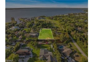 62 Wolcott Drive, North Fort Myers, FL 33903 - MLS#2026015390