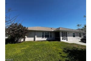 8409 Tahiti Rd A, Fort Myers