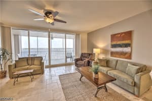 2090 First Street, Fort Myers, FL 33901 - MLS#2026015444