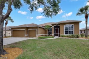 17451 Stepping Stone Dr, Fort Myers