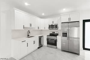 1137 Essex Street, Lehigh Acres, FL 33974 - MLS#2026015488