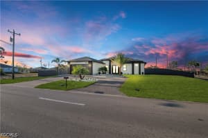 2406 Kismet Pkwy W, Cape Coral 2406 Kismet Pkwy W, Cape Coral