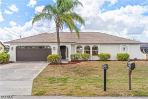 1422 Se 15th Ter, Cape Coral
