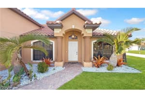 205 42nd Street, Cape Coral, FL 33914 - MLS#2026015549
