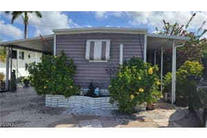 91 Sun Circle, Fort Myers, FL 33905 - MLS#2026015556