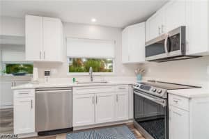 163 51st Terrace, Cape Coral, FL 33914 - MLS#2026015562