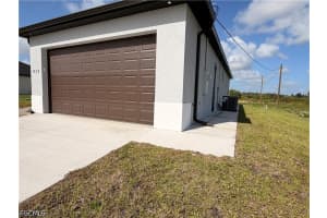 1513 Roosevelt Avenue, Lehigh Acres, FL 33972 - MLS#2026015568