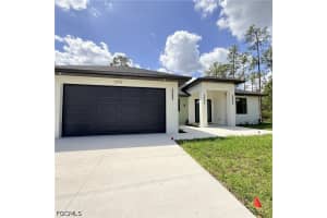 2102 13th Street, Lehigh Acres, FL 33972 - MLS#2026015573