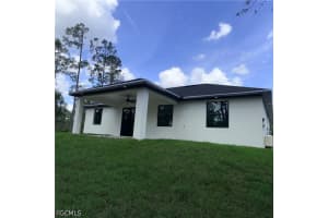 2102 13th Street, Lehigh Acres, FL 33972 - MLS#2026015573