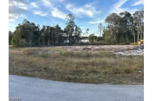852 Dudley Avenue, Lehigh Acres, FL 33974 - MLS#2026015603