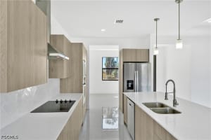 459 Windsor Avenue, Lehigh Acres, FL 33974 - MLS#2026015659